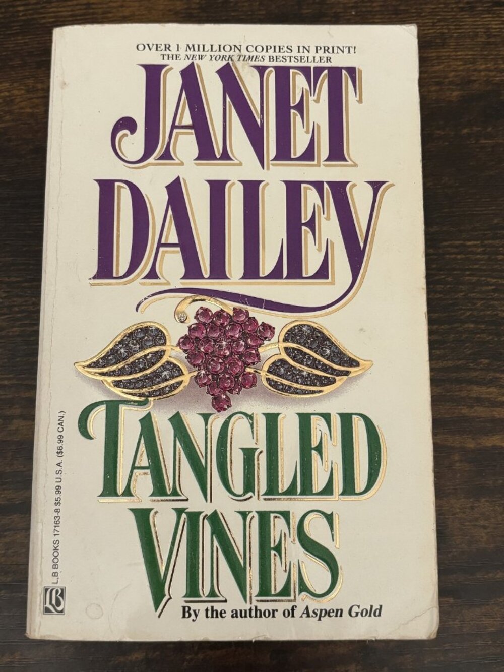 Tangled Vines by Janet Dailey